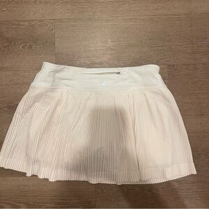 Lululemon pleated skirt